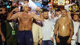 Боксеры Тайсон Фьюри и Александр Усик (слева направо)