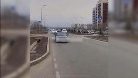 Авто одного из нарушителей на дороге в Алматы