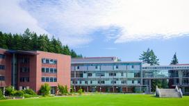 Один из кампусов в Университете Западного Вашингтона