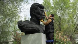 Уборка сквера имени Темира Масина