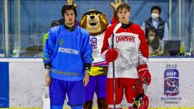 Казахстанские хоккеисты на юношеском ЧМ