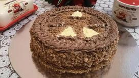 Шоколад кремінен жасалған торт