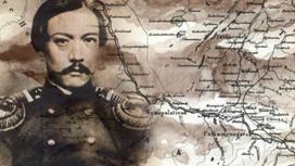 Шокан Уалиханов на фоне карт