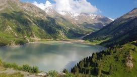 Большое Алматинское озеро