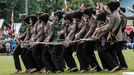 Женщины-солдаты Индонезии