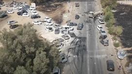 Поврежденные машины на фестивале Supernova в Израиле