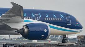 Самолет азербайджанской авиакомпании Azal