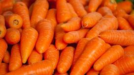 Морковь на прилавке