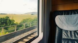 Окно в поезде