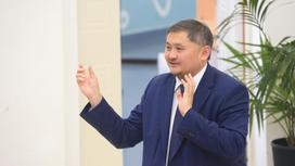 Саясат Нурбек на лекции в Талдыкоргане