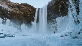 Замерзший водопад Замерзший водопад