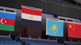 Флаг Казахстана на награждении Софьи Берульцевой