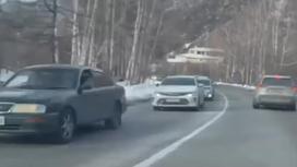 Пробка по дороге на Медеу в Алматы