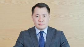 Фархат Сәрсекеев