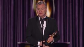 Кристофер Нолан со своим первым «Оскаром»