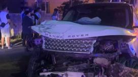 Дорожная авария с участием Range Rover