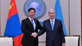 президенты Казахстана и Монголии