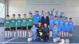 Касым-Жомарт Токаев посетил спортивно-оздоровительный комплекс в поселке Гвардейском