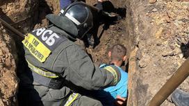 Мужчину засыпало грунтом в Костанае