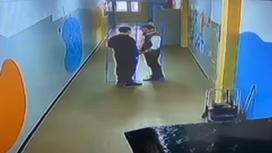 Учителя во время конфликта