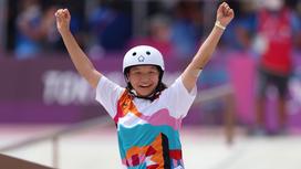 Нишия Момиджи, 13-летняя победительница Олимпиады по скейтбордингу