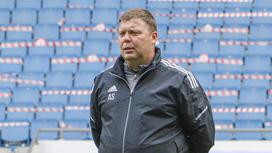 Белорусский футбольный тренер Александр Седнев