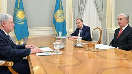 Касым-Жомарт Токаев на встрече с послом России в Казахстане