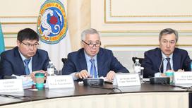 Серік Жұманғарин Алматыда бизнес өкілдерімен кездесуде