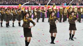 Девушки-военные Северной Кореи