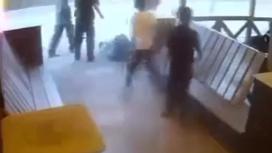 Пьяный водитель сбил подростков