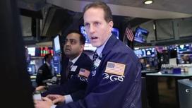 Резкое падение индекса Доу-Джонса встревожило инвесторов