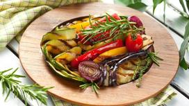 Овощи в духовке: диетический рецепт