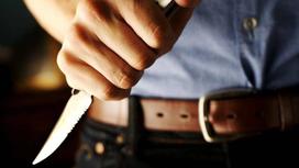 Мужчина пырнул ножом врача в поликлинике в Актобе