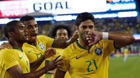 Бразилия забила два гола и одержала первую победу на ЧМ