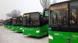 В Алматы обновлены автобусы на маршруте № 56