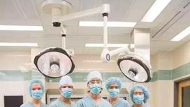Астаналық хирург жағдайы төмен және жетім балаларды тегін емдемекші