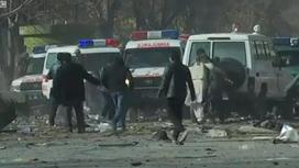 В Кабуле смертник взорвал машину скорой помощи: 95 погибших