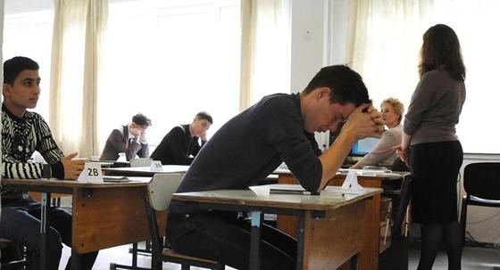 В МОН рассказали о шпаргалках на ЕНТ В МОН рассказали о шпаргалках на ЕНТ