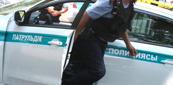 Директоров филиалов “Гарант 24 Ломбард” задержали в трех городах Казахстана Директоров филиалов “Гарант 24 Ломбард” задержали в трех городах Казахстана