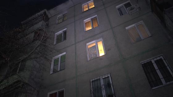 "Домушник"-рецидивист среди ночи проник в дом молодой семьи в Алматы "Домушник"-рецидивист среди ночи проник в дом молодой семьи в Алматы