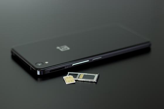Sim-карта и смартфон Sim-карта и смартфон