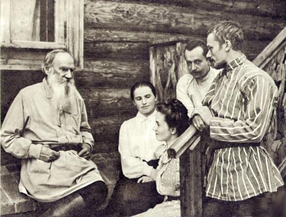 Лев Толстой: биография писателя, жизнь, творчество Лев Толстой: биография писателя, жизнь, творчество