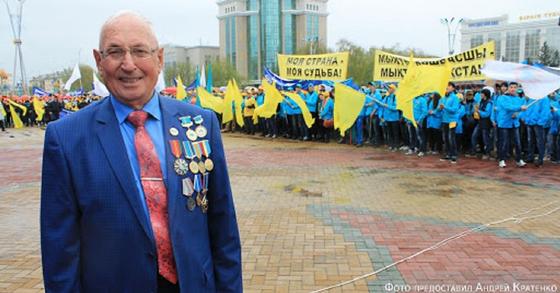 Лео Шик: Общество не может существовать без идеологии Лео Шик: Общество не может существовать без идеологии