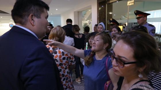 Сәуле Нұрғожина: Жеке басының проблемаларын әкімдікті қорқытып-үркіту арқылы шешкісі келетіндер бар Сәуле Нұрғожина: Жеке басының проблемаларын әкімдікті қорқытып-үркіту арқылы шешкісі келетіндер бар
