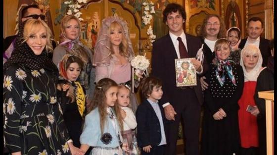 Венчание Аллы Пугачевой и Максима Галкина Венчание Аллы Пугачевой и Максима Галкина