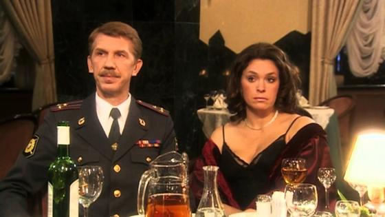 Кадр из сериала «Алмазы на десерт» (2006) Кадр из сериала «Алмазы на десерт» (2006)