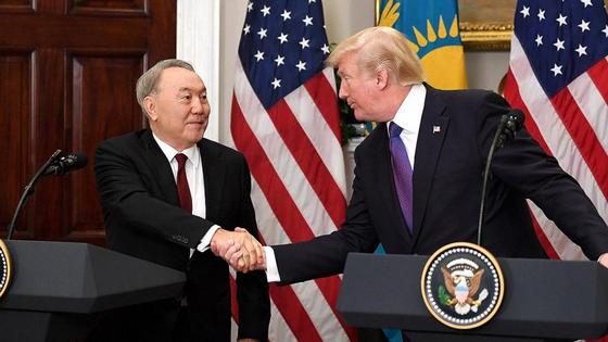 Назарбаев рассказал о "химии" в отношениях с Трампом Назарбаев рассказал о "химии" в отношениях с Трампом
