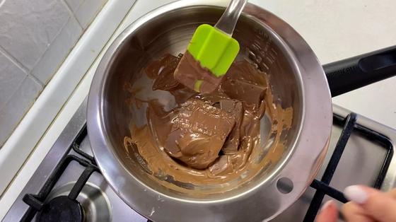 Шоколад на водяной бане Шоколад на водяной бане