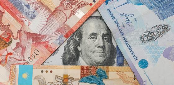 Курс доллара поднялся сразу на 5 тенге Курс доллара поднялся сразу на 5 тенге
