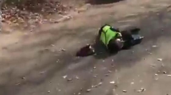 Видео с «убитыми» полицейскими в Нур-Султане распространяют в Сети Видео с «убитыми» полицейскими в Нур-Султане распространяют в Сети